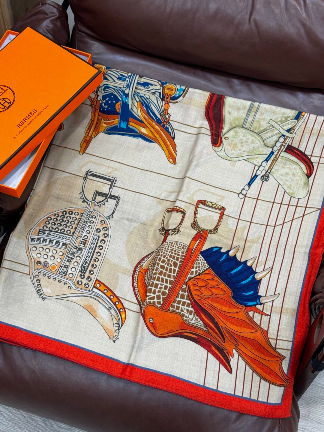 HERMES 25S SCARF 140 IN SILK CASHMERE 989485
