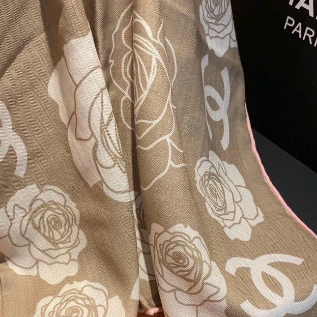 CHANEL 26S SCARF 140 IN SILK AND CASHMERE 313320