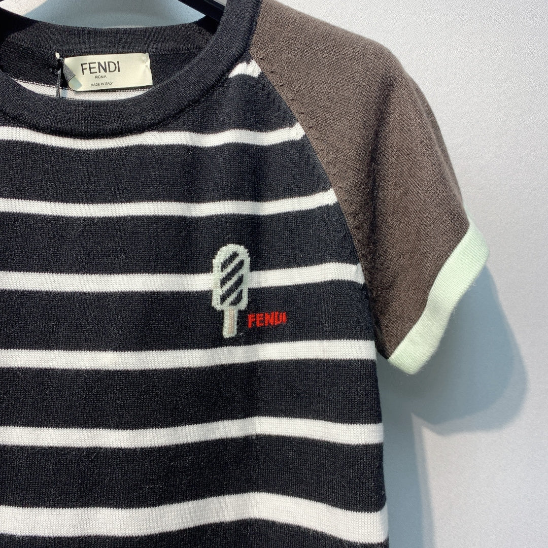 FENDI 26S SHORT SLEEVE T-SHIRT 059