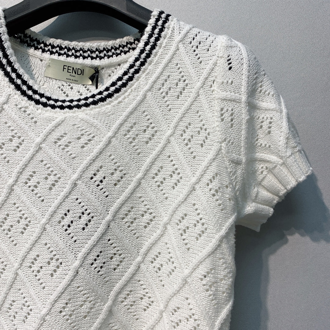 FENDI 26S SHORT SLEEVE KNIT TOP 043