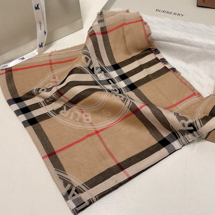 BURBERRY 25S SCARF 140 CM IN CASHMERE 935767