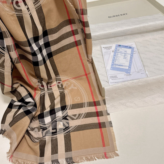 BURBERRY 25S SCARF 140 CM IN CASHMERE 935767