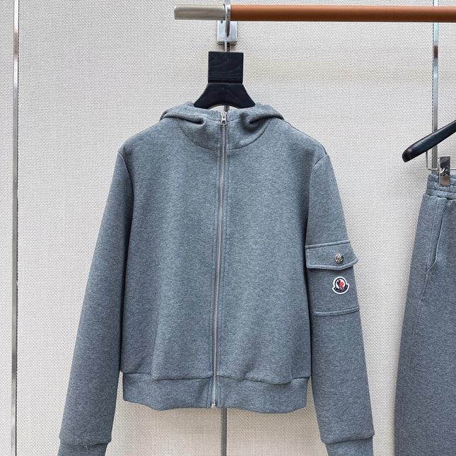 MONCLER 26S JACKET AND SWEATPANTS SET 495