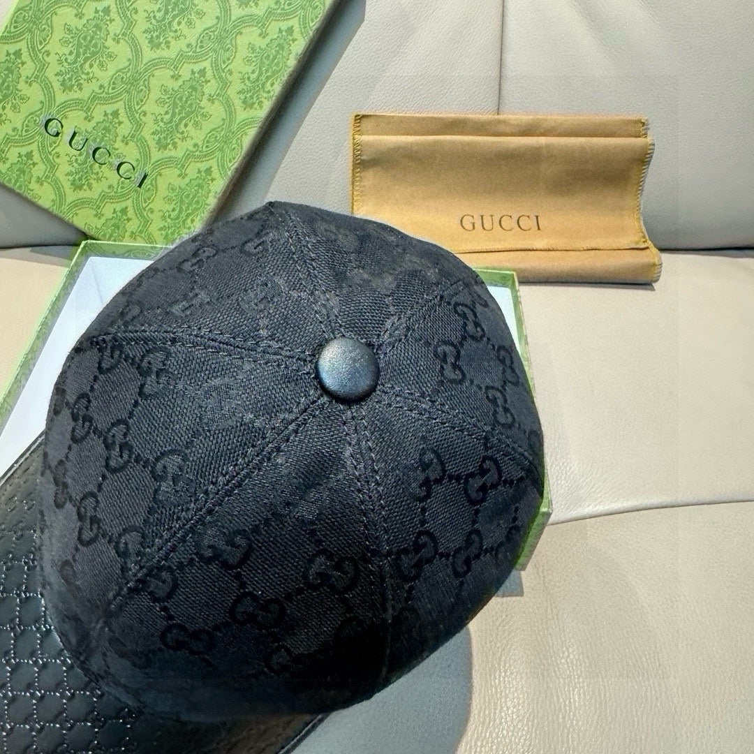 GUCCI 26S BASEBALL CAP STYLE 32