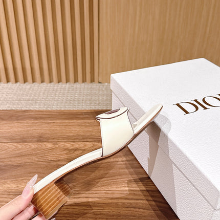 DIOR 26S LOW HEEL SLIDE SANDALS IN WHITE CALFSKIN PEARL GOLD BUCKLE