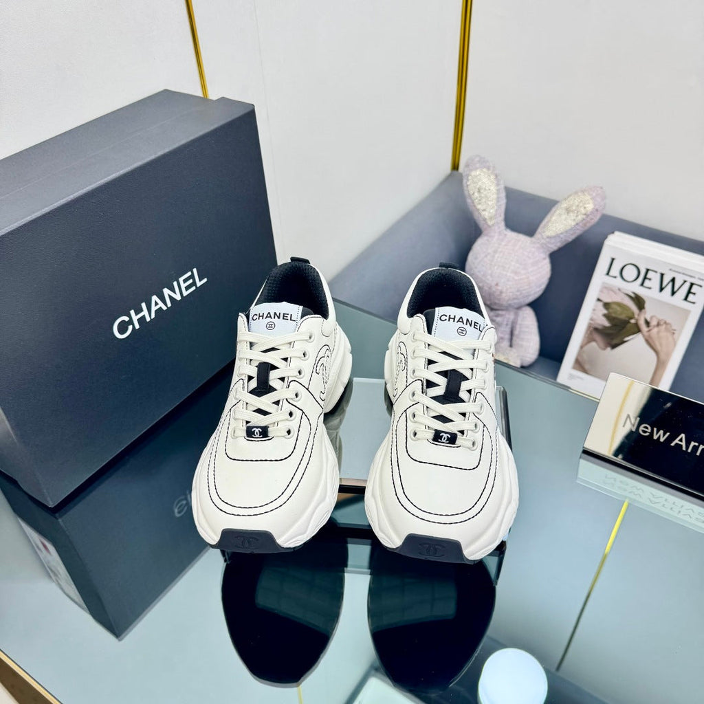 TRAINERS SNEAKER IN WHITE CALFSKIN WITH STICKER 238628