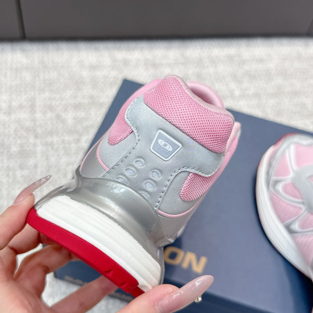 ALO 25S SALOMON XT WHISPER 40 MM IN LIGHT PINK MESH FABRIC AND GREY LAMBSKIN