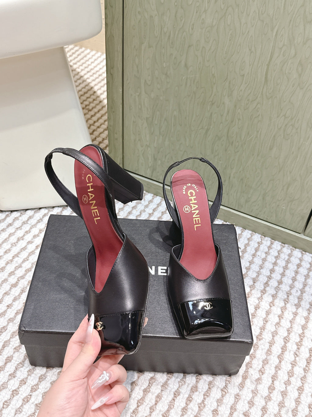 CHANEL 25S HIGH-HEELED SQUARE-TOE SLINGBACK 90MM IN BLACK CALFSKIN