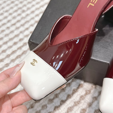 CHANEL 25S HIGH-HEELED SQUARE-TOE SLINGBACK 90MM IN DARK RED AND WHITE CALFSKIN