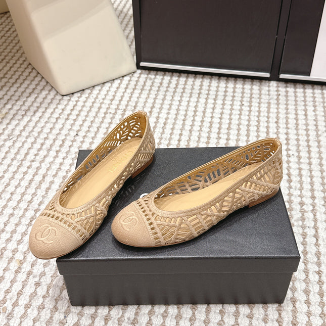CHANEL 26S BALLET FLATS IN BEIGE MESH AND FABRIC