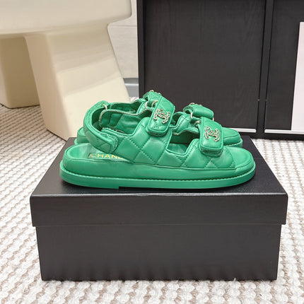 CHANEL 26S QUILTED DAD SANDALS IN GREEN CALFSKIN