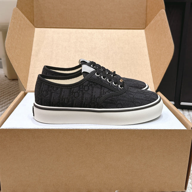 DIOR 26S SALTWIND SNEAKER IN BLACK FABRIC STYLE 5
