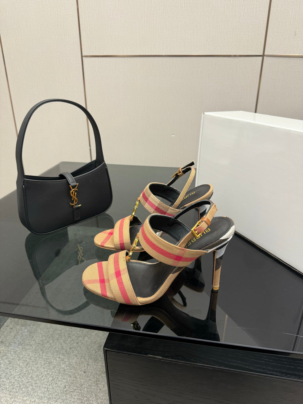 BURBERRY 26S HIGH-HEELED SANDALS 100 MM IN LIGHT BROWN STRIPES FABRIC