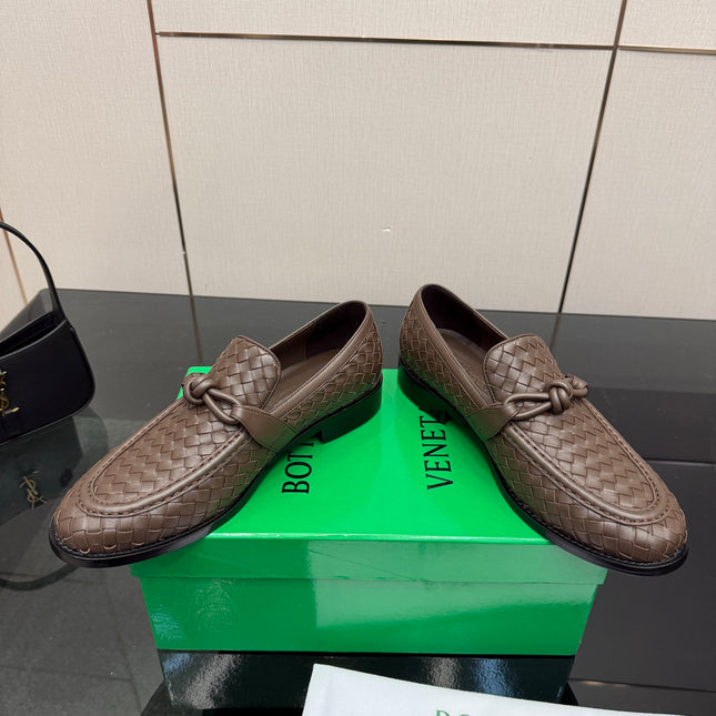 BOTTEGA VENETA 26S LOAFERS IN BROWN TECHNICAL WOVEN CALFSKIN