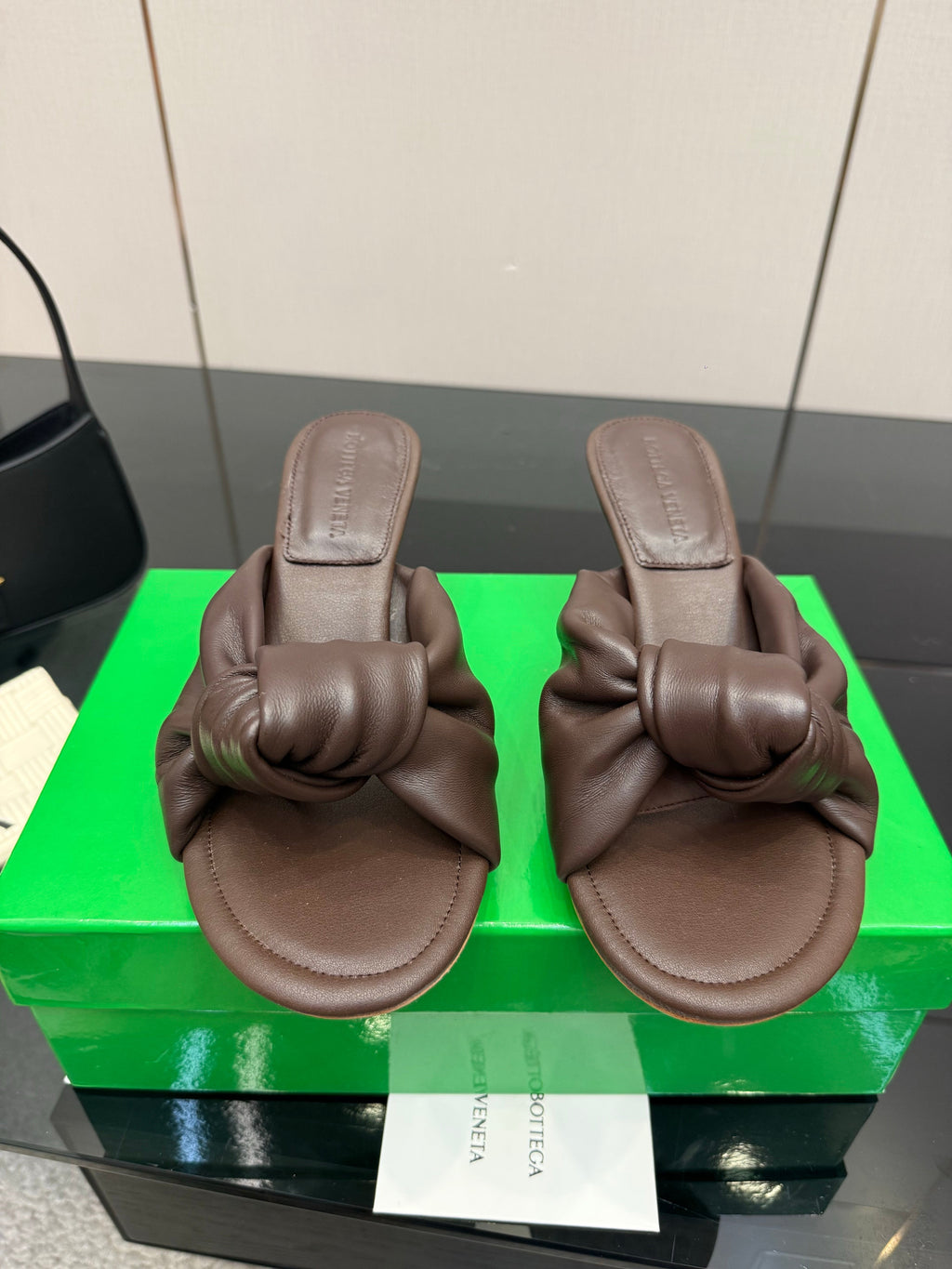 BOTTEGA VENETA 26S KNOT-STRAP HIGH-HEEL SANDALS IN BROWN LAMBSKIN
