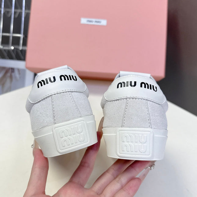 MIUMIU 25S SNEAKERS IN WHITE SUEDE