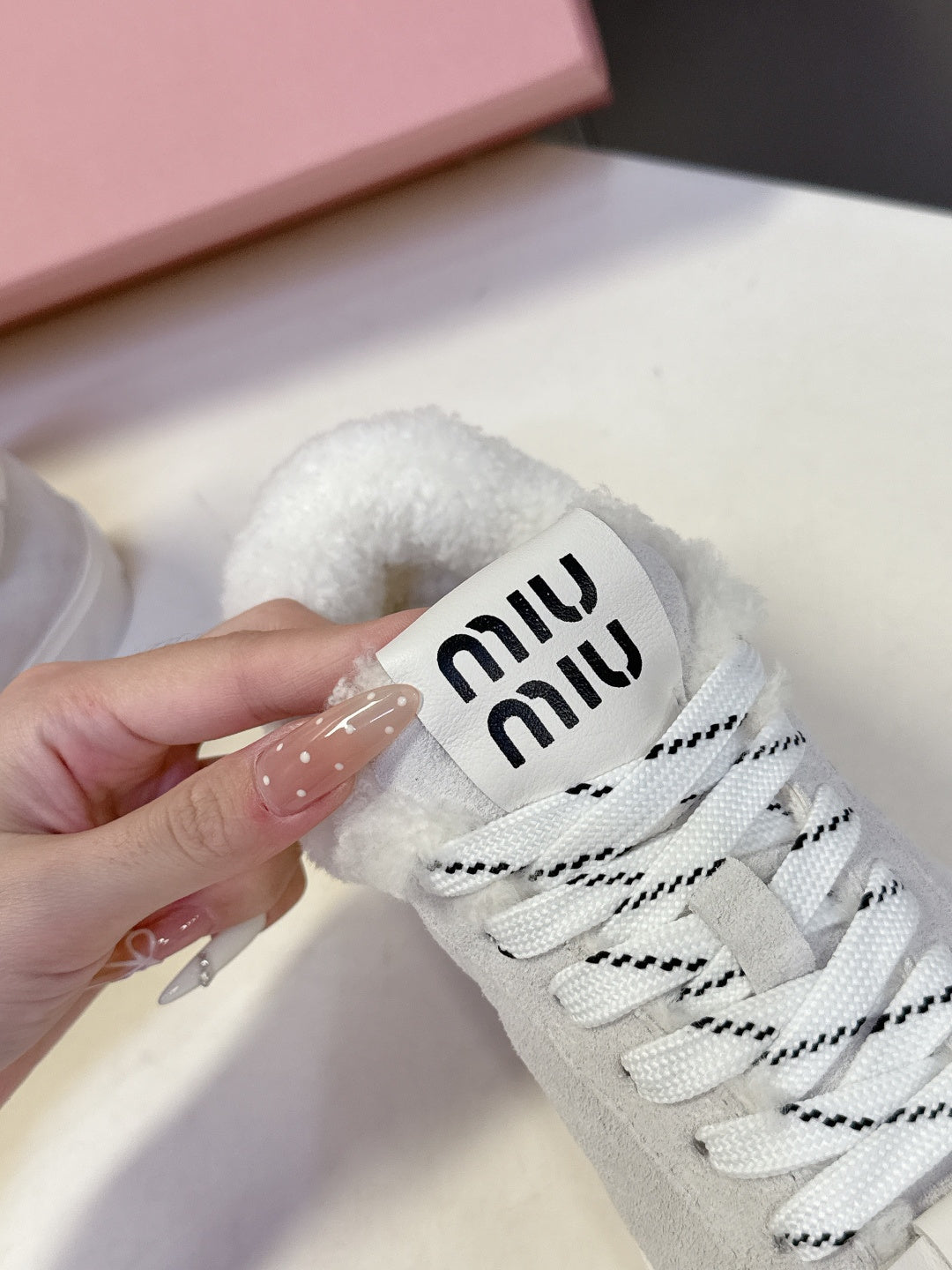 MIUMIU 25S SNEAKERS IN WHITE SUEDE WITH SHEARLING