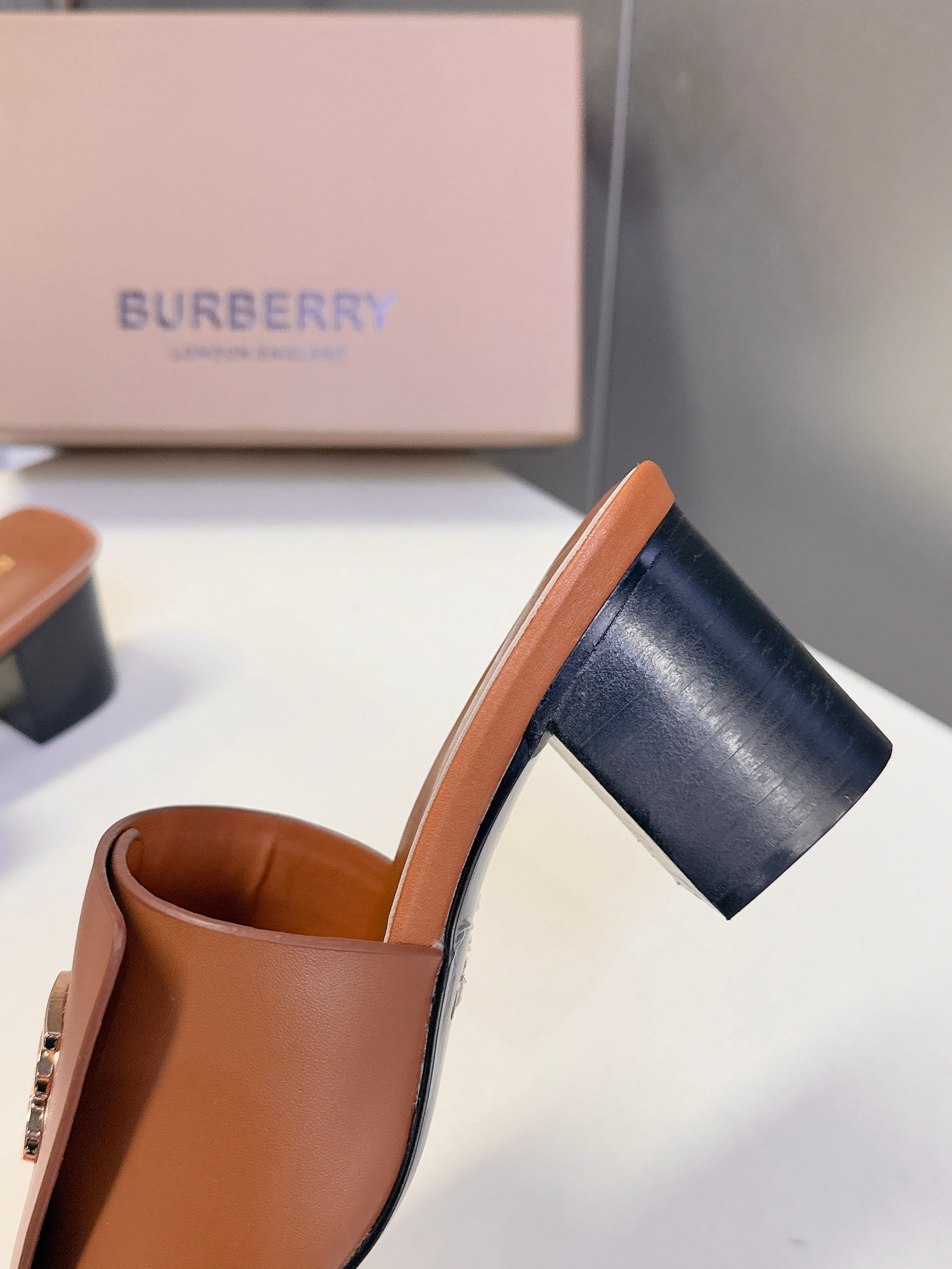 BURBERRY 26S HIGH HEEL MULE SANDALS 60MM IN CARAMEL BROWN CALFSKIN