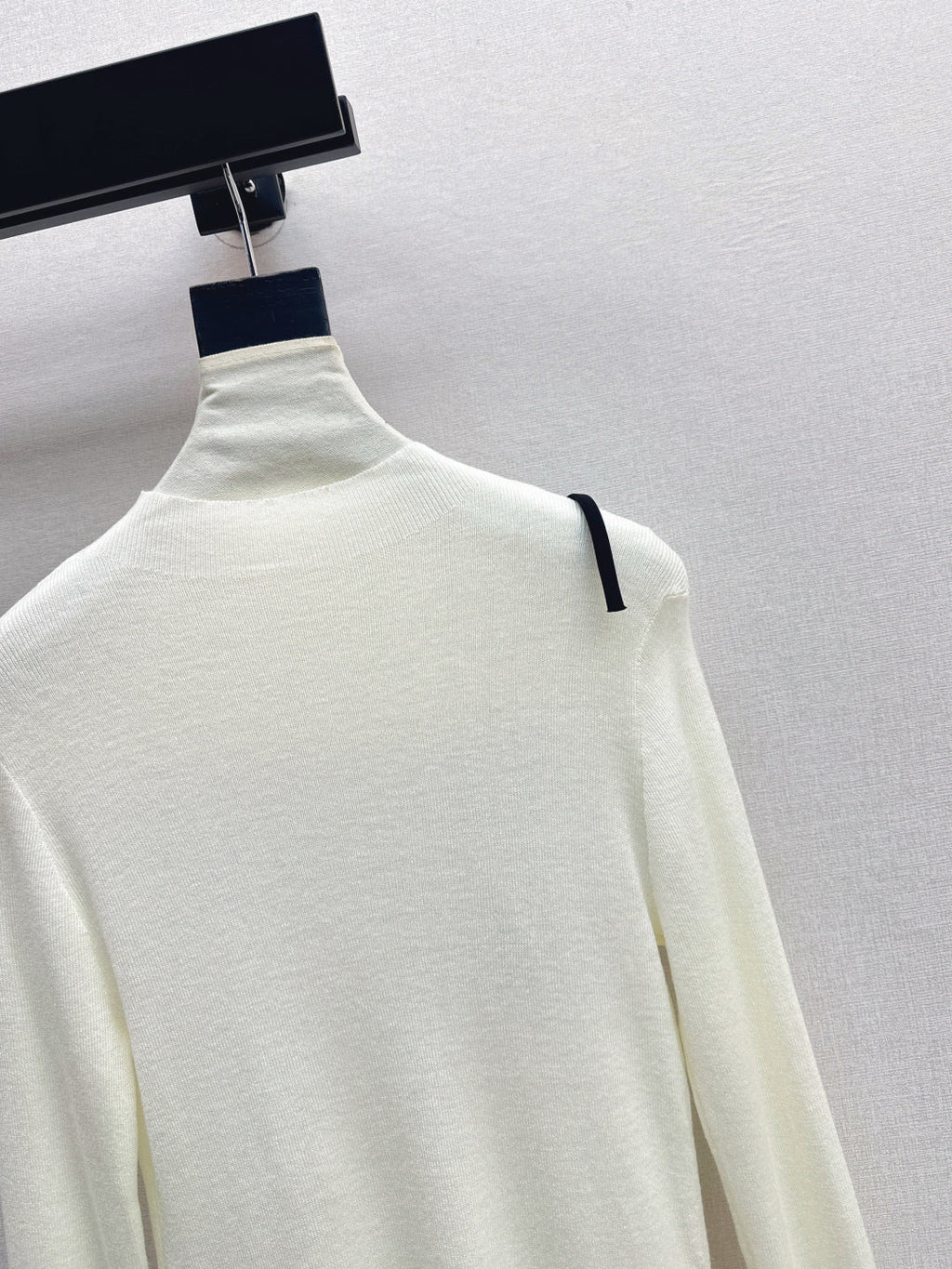VALENTINO 26S SWEATER STYLE 73