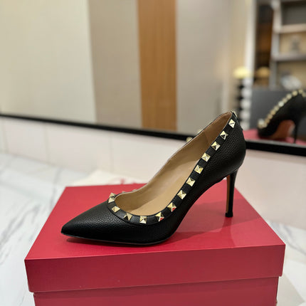 VALENTINO 26S STUDDED HIGH HEELS 90 MM IN BLACK CALFSKIN