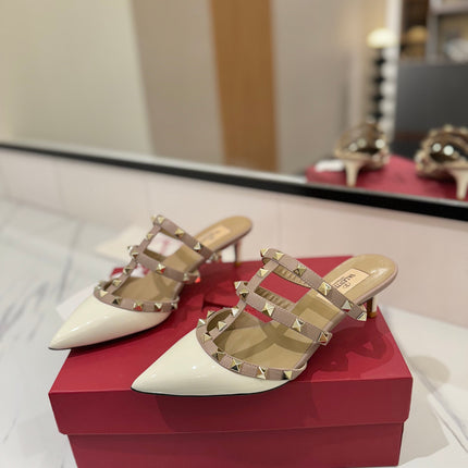 VALENTINO 26S STUDDED HEELED MULES 50 MM IN WHITE PATENT CALFSKIN