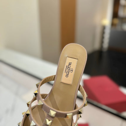 VALENTINO 26S STUDDED FLAT MULES IN WHITE PATENT CALFSKIN