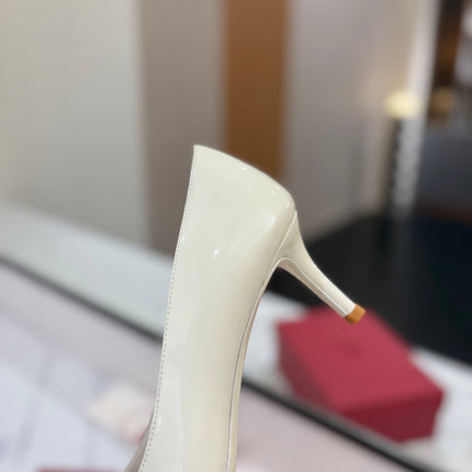 VALENTINO 26S POINTED-TOE PUMPS 65 MM IN WHITE PATENT CALFSKIN