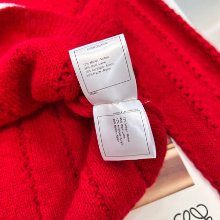 CHANEL 26S KNITTED SWEATER 767