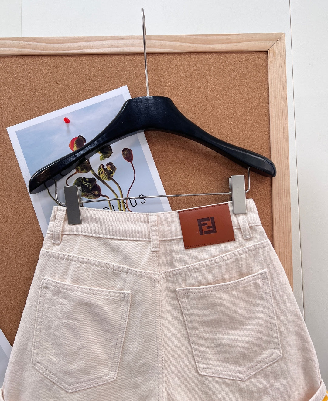 FENDI 26S SHORTS 071
