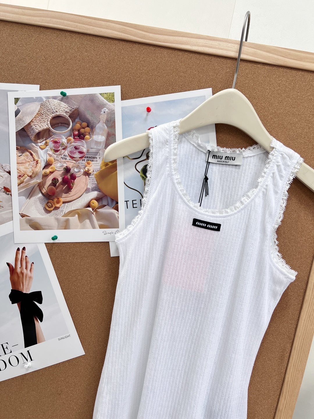 MIUMIU 26S TANK TOP 1191
