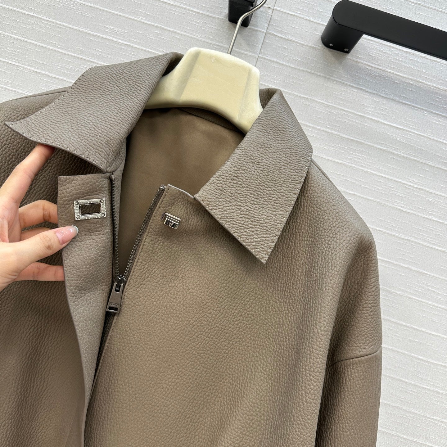 FENDI PREMIUM LEATHER JACKET 276190