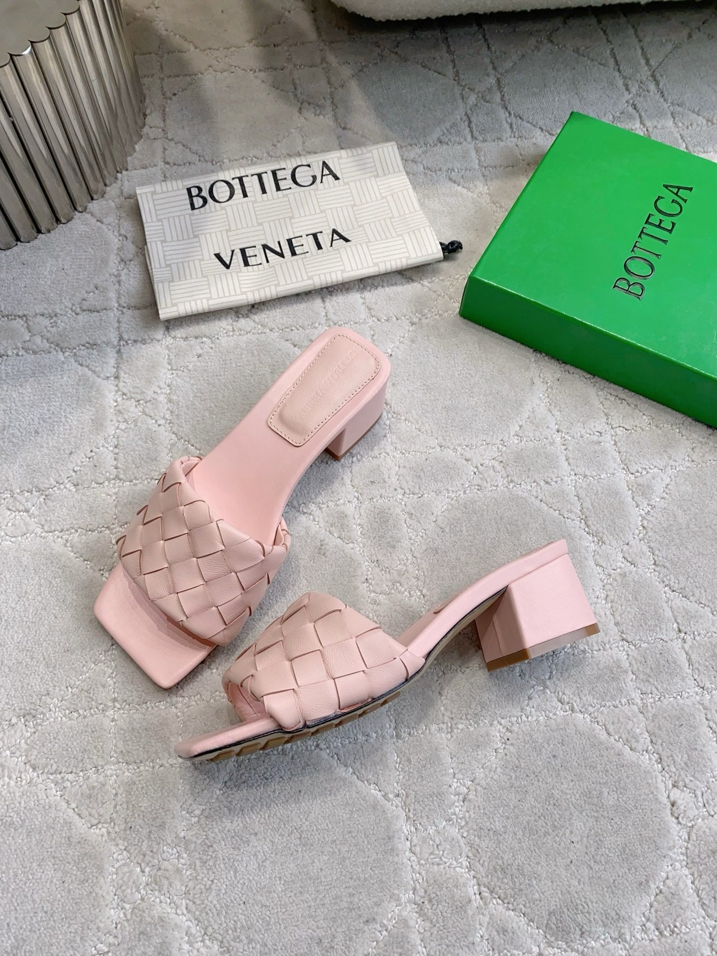 BOTTEGA VENETA 26S SQUARE-TOE HIGH-HEEL SANDALS 50 MM IN PASTEL PINK LAMBSKIN