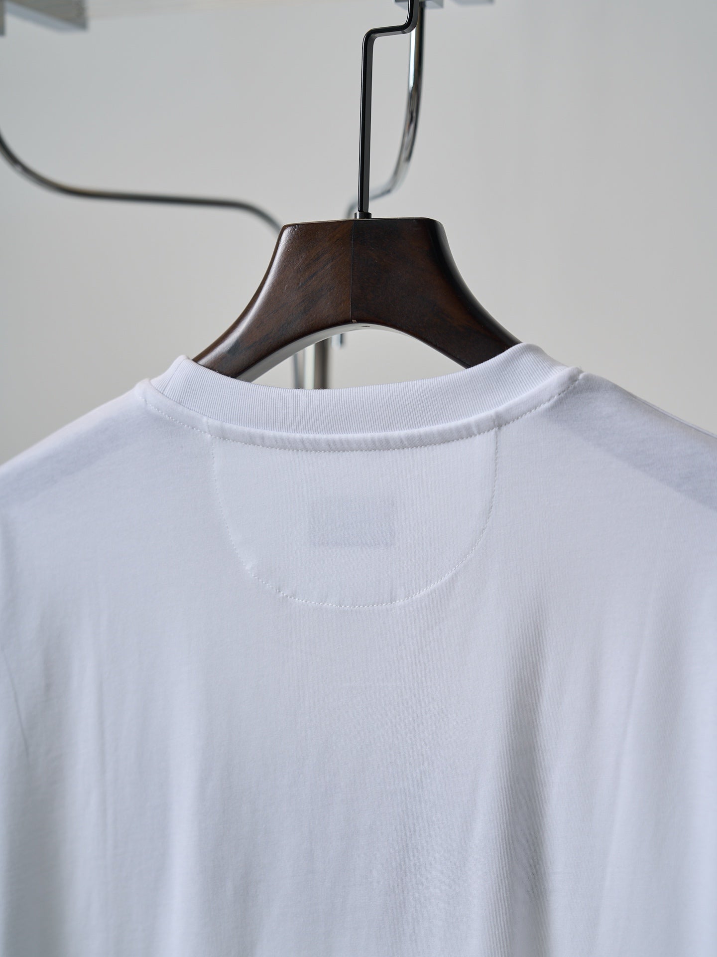 FENDI 26S SHORT SLEEVE T-SHIRT 122
