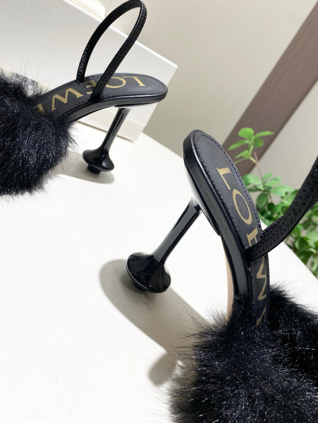 LOEWE 26S OPEN-BACK HIGH HEELS 100MM IN BLACK CALFSKIN WITH FUR