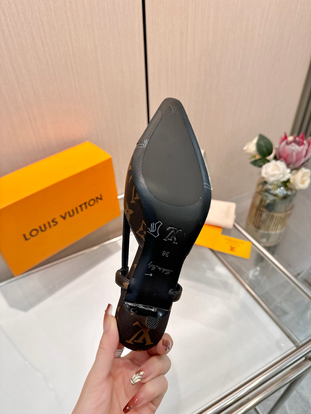 LV 26S SLINGBACK PUMPS 55 MM IN DARK BROWN COATED CANVAS