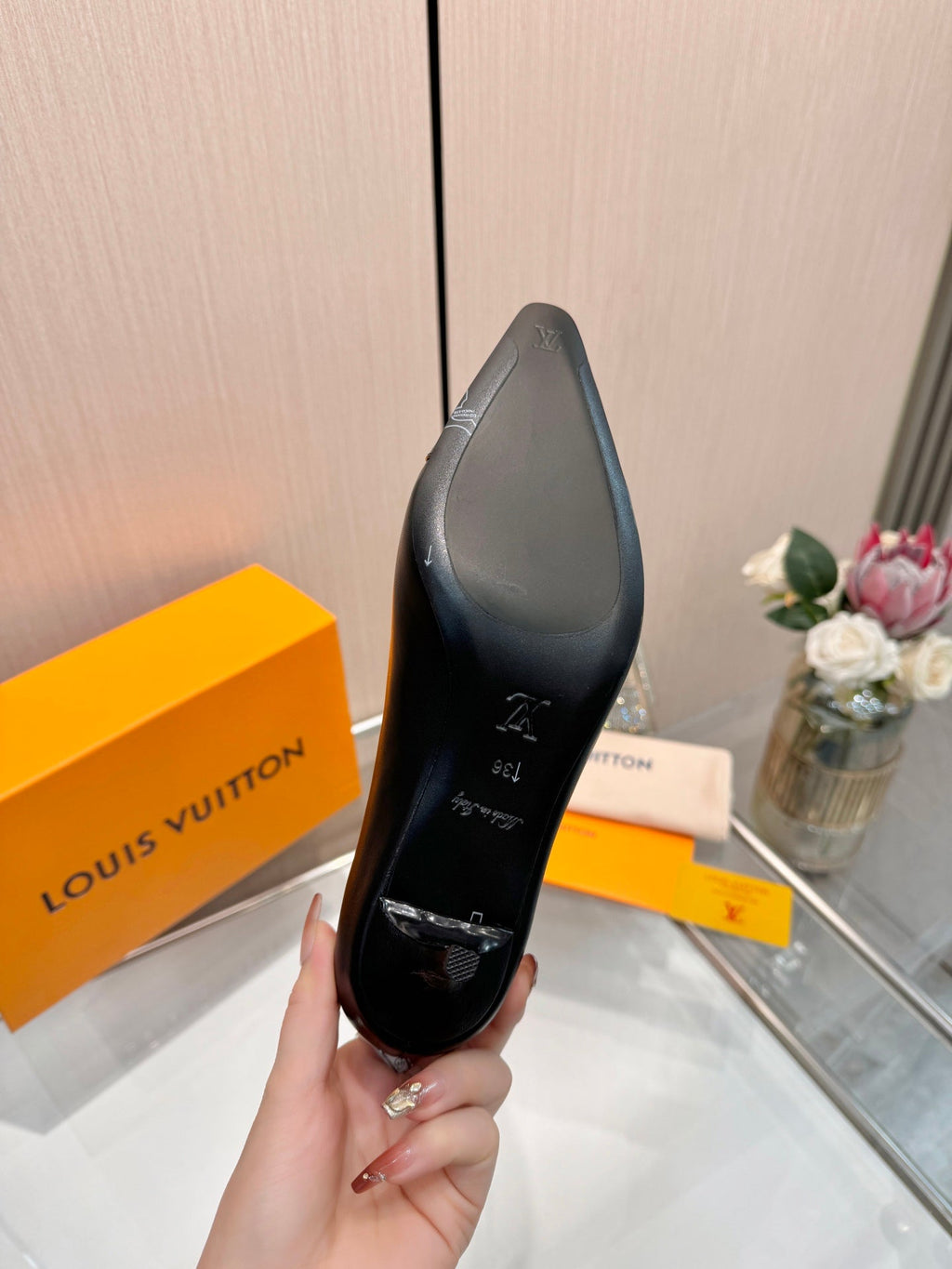 LV 26S POINTED-TOE HIGH HEELS 55 MM IN BLACK CALFSKIN