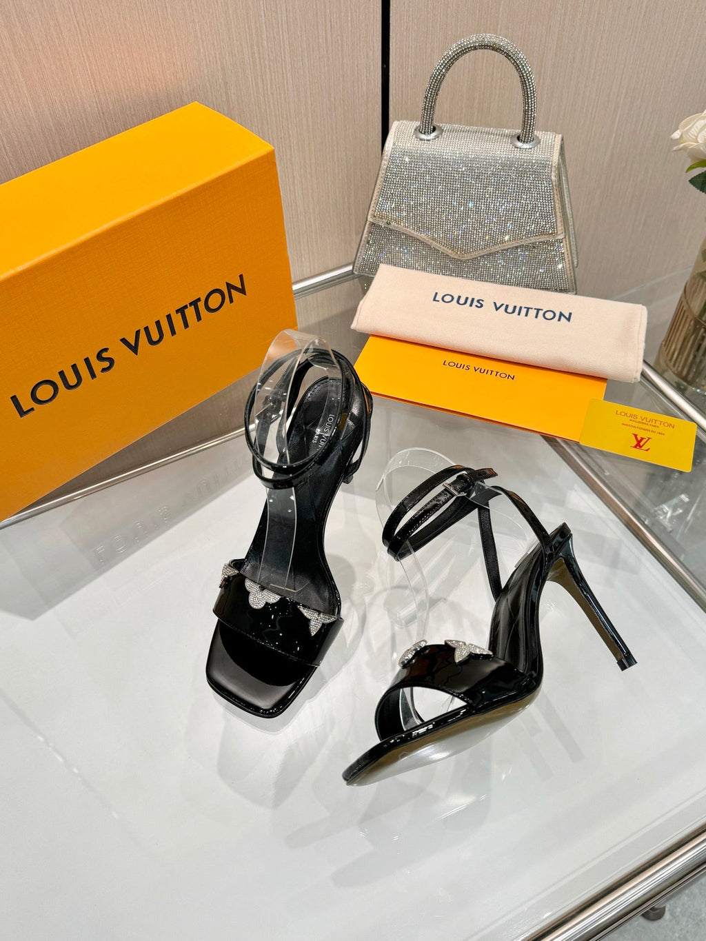 LV 26S HIGH-HEELED SANDALS 90 MM IN BLACK GLOSSY CALFSKIN