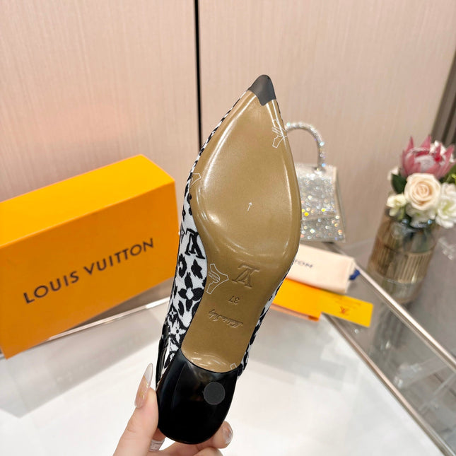 LV 26S BOW-DETAIL SLINGBACK PUMPS 55 MM IN WHITE AND BLACK MONOGRAM CANVAS