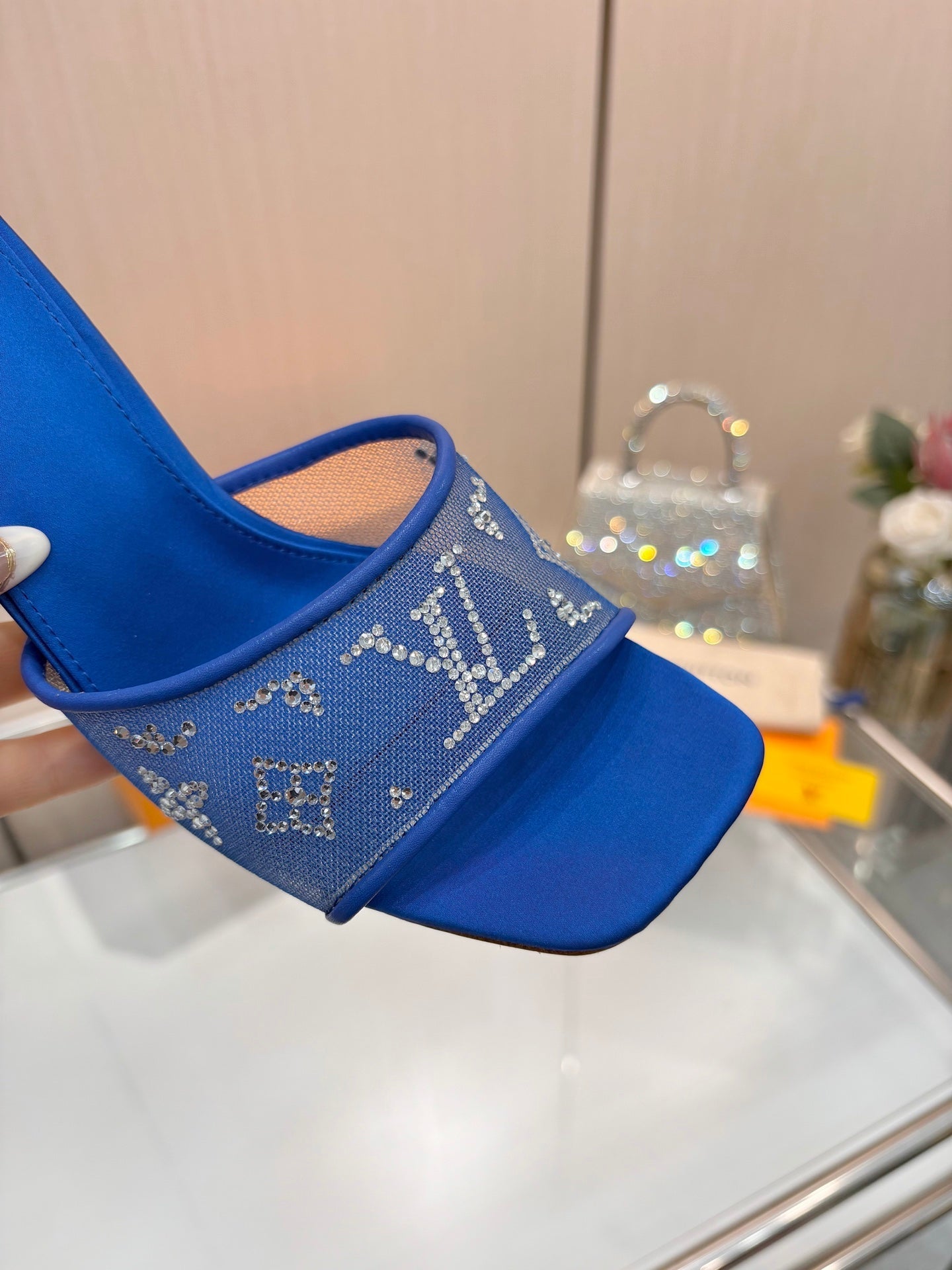 LV 26S MULE HEELS 90 MM IN NAVY BLUE FABRIC AND LAMBSKIN