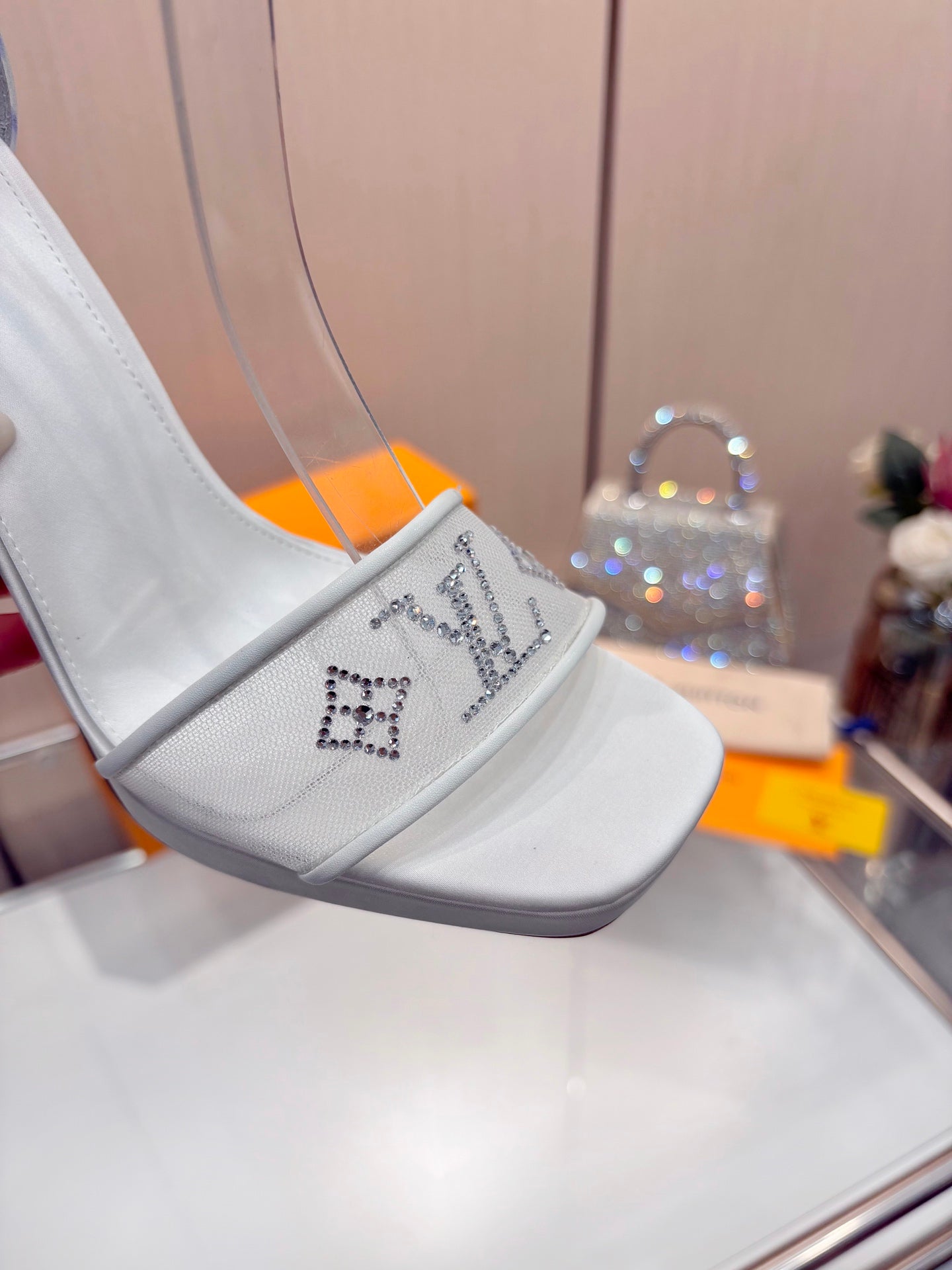 LV 26S HIGH HEEL SANDALS 110 MM IN WHITE FABRIC AND LAMBSKIN
