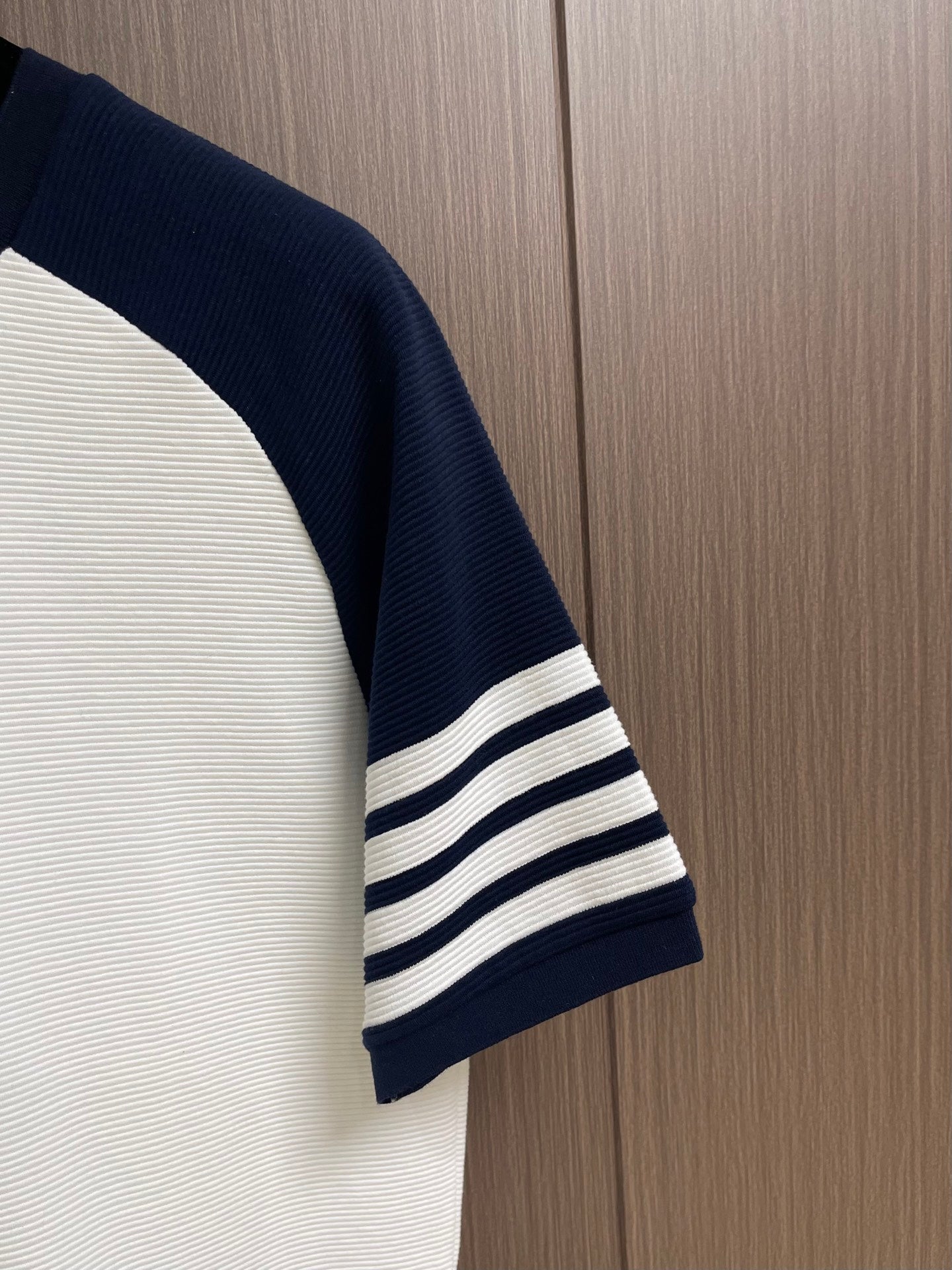 THOM 26S T-SHIRT STYLE 141
