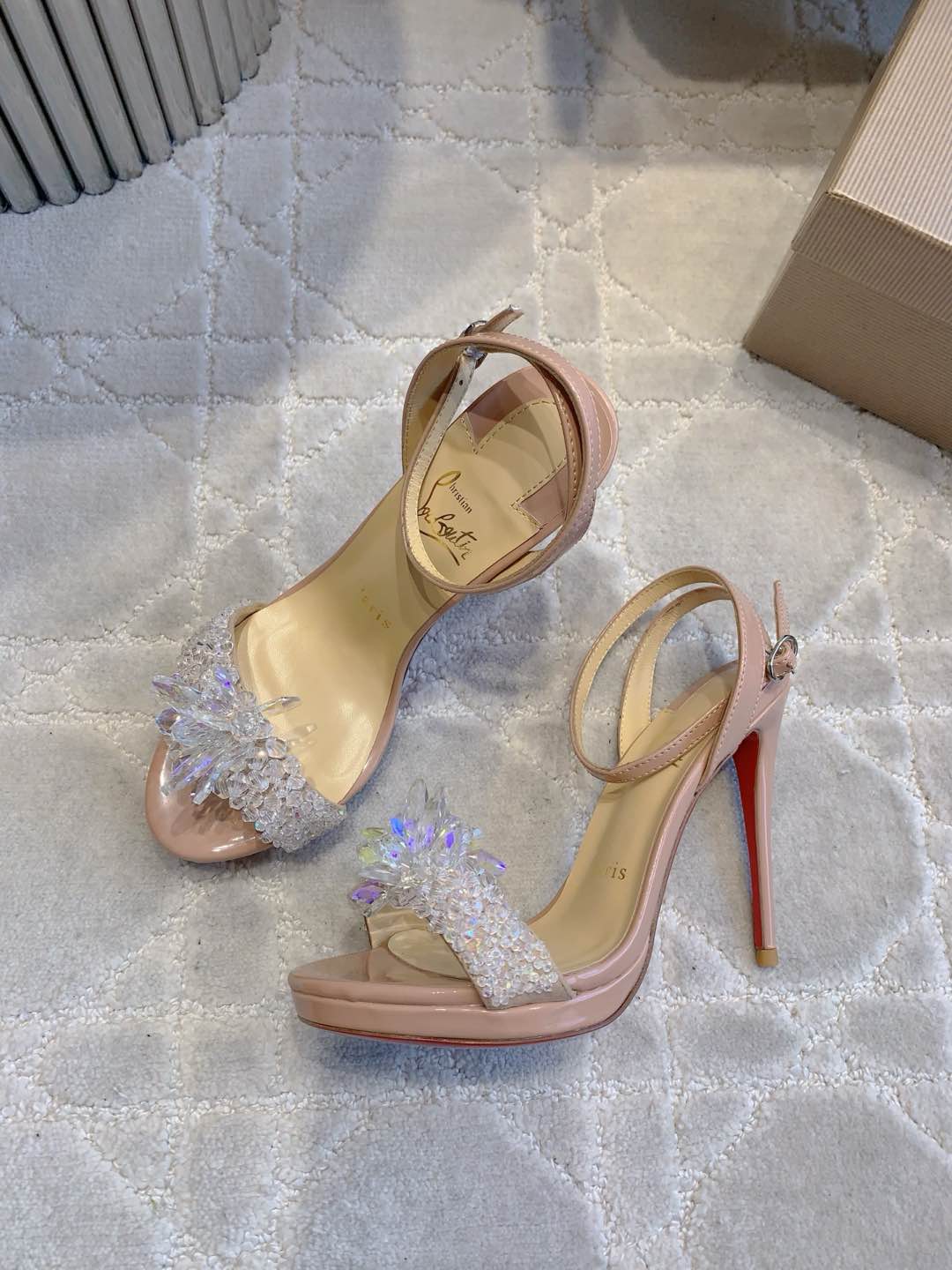 CRYSTAL QUEEN SANDAL 100MM IN NUDE CALFSKIN EMBELLISHED