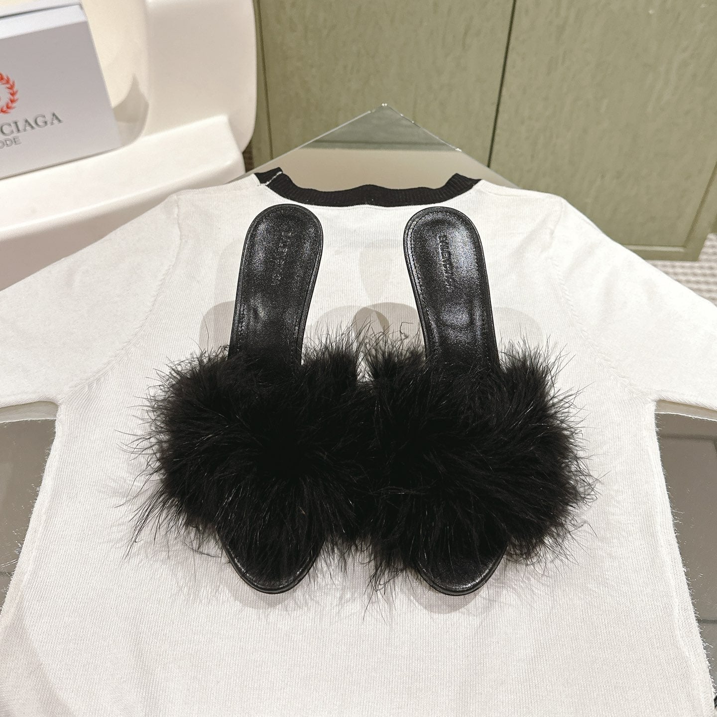 BALENCIAGA 25S HIGH-HEELED SANDALS 85 MM IN BLACK FAUX FUR AND PU