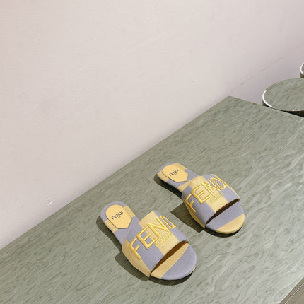 FENDI 26S SLIDE SANDALS IN YELLOW AND GREY CANVAS