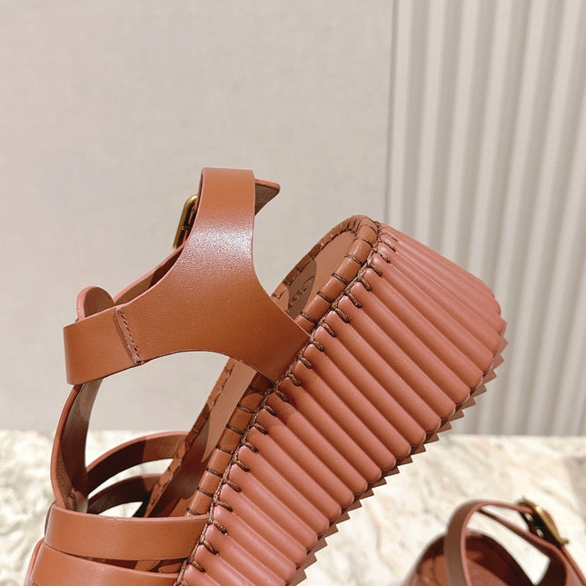 CHLOÉ 26S HIGH-HEELED SANDALS IN BROWN LAMBSKIN