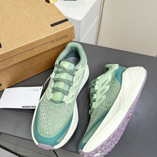 ALO 25S SALOMON ODYSSEY ELMT SNEAKER 45 MM IN PASTEL GREEN FABRIC