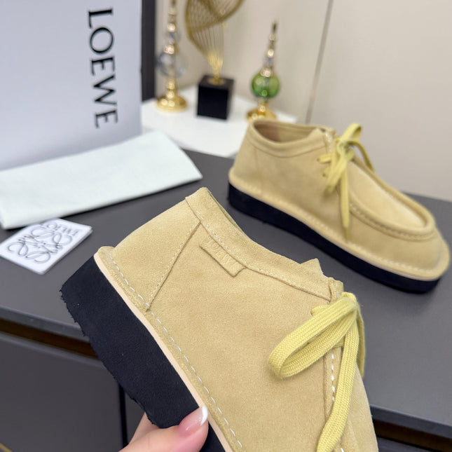 LOEWE 26S ANKLE BOOTS IN BEIGE SUEDE
