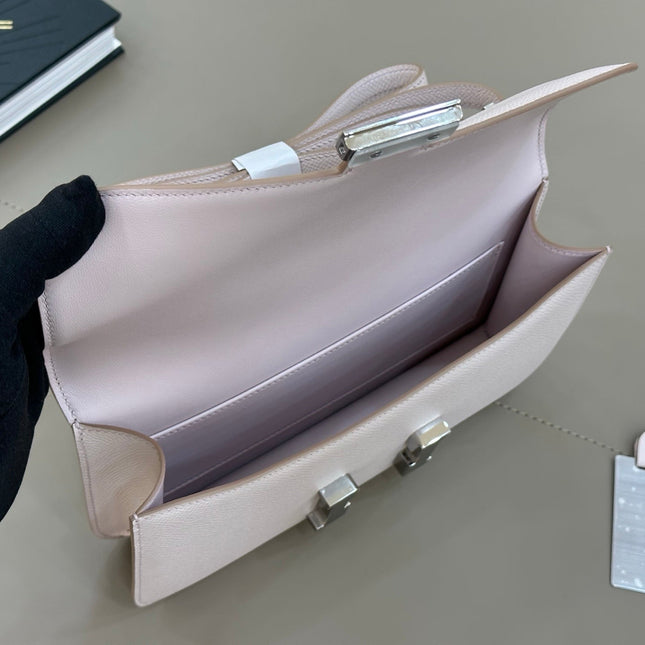 HM 25S CONSTANCE ELAN 24 CM IN ASH PINK-GREY EPSOM WITH SILVER HARDWARE