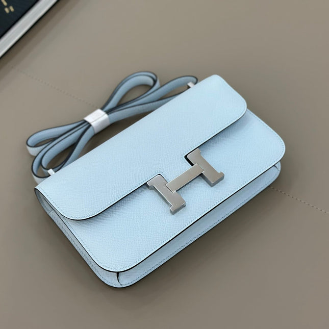 HM 25S CONSTANCE ELAN 24 CM IN SKY BLUE EPSOM WITH SILVER HARDWARE