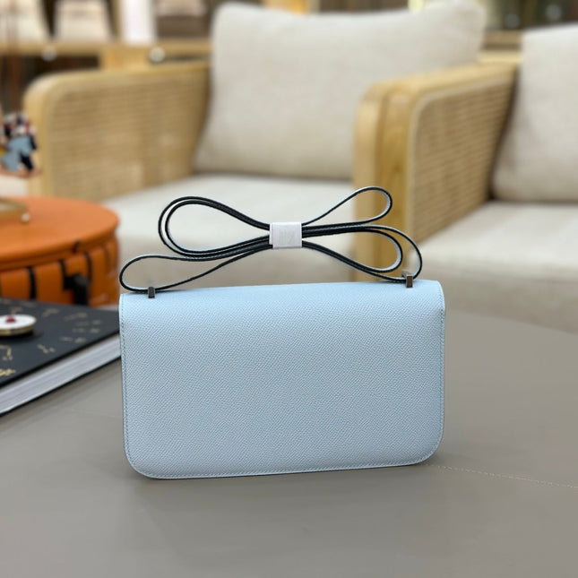 HM 25S CONSTANCE ELAN 24 CM IN SKY BLUE EPSOM WITH SILVER HARDWARE